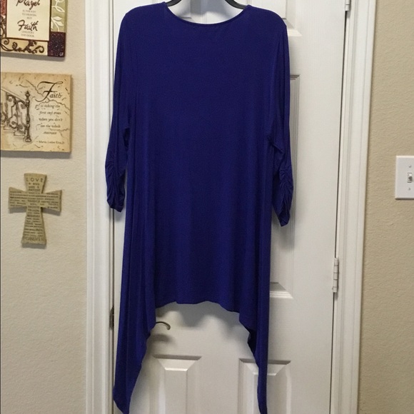💙🤍LADIES COBALT BLUE TUNIC BLOUSE🤍💙 - Picture 2 of 5